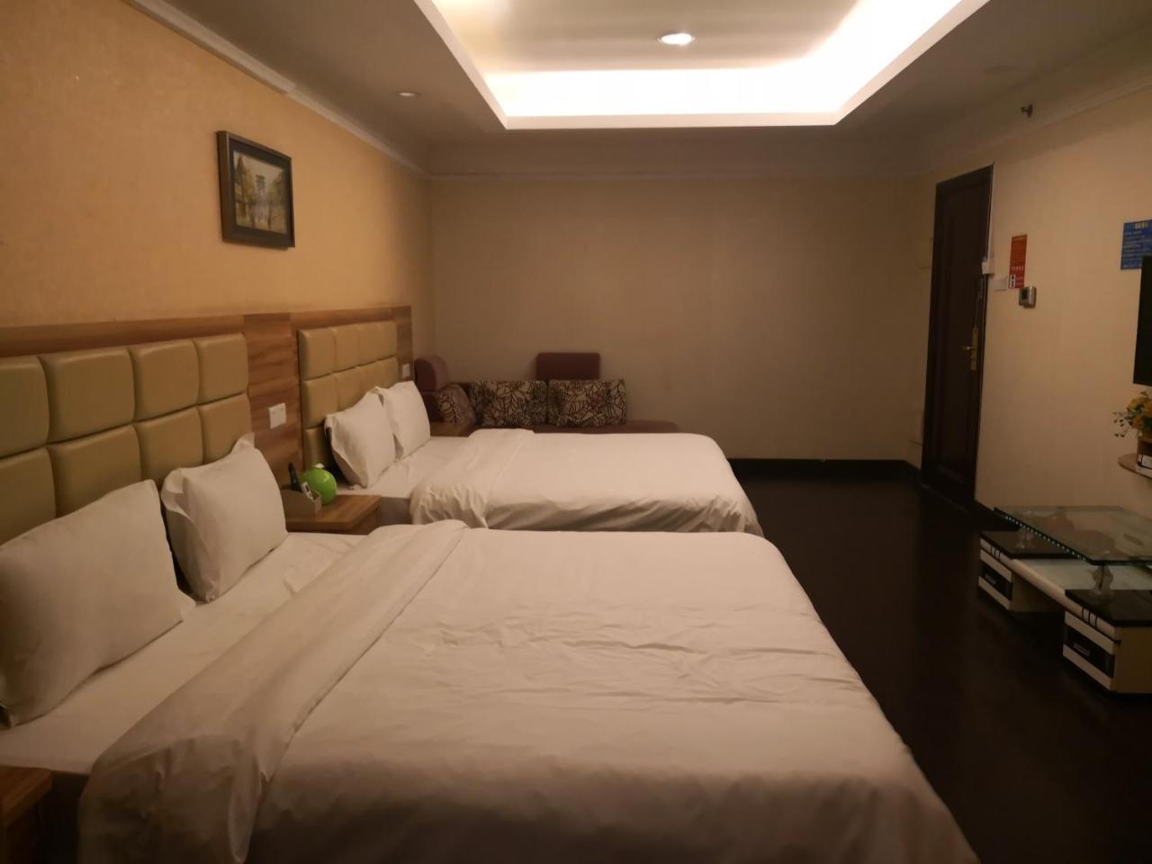 Best Cat Hostel Гуанджоу Екстериор снимка