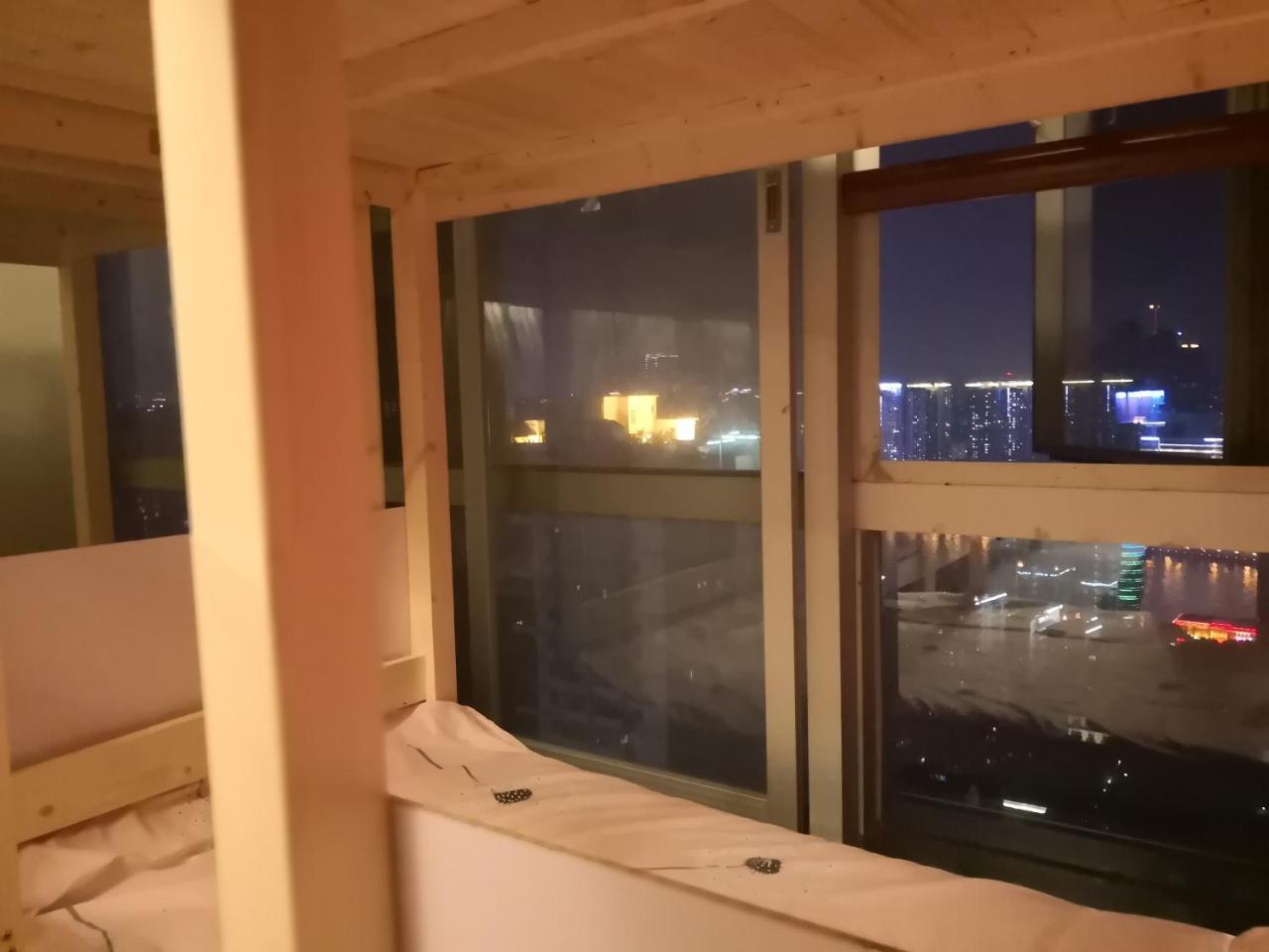 Best Cat Hostel Гуанджоу Екстериор снимка